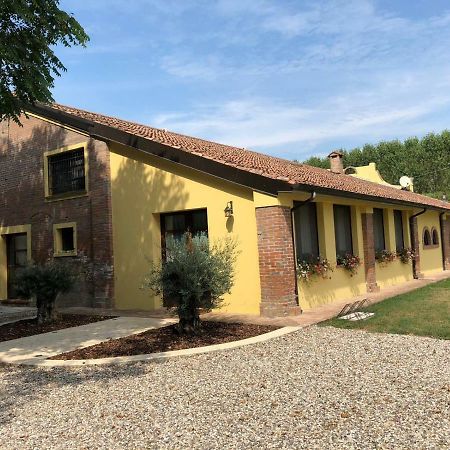 Agriturismo La Bicocca Sermide Luaran gambar